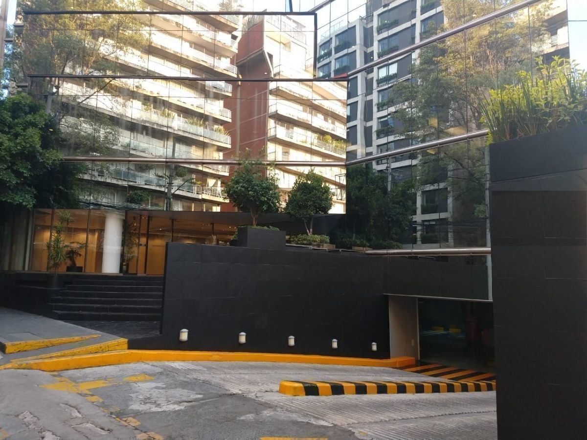 4 de 8