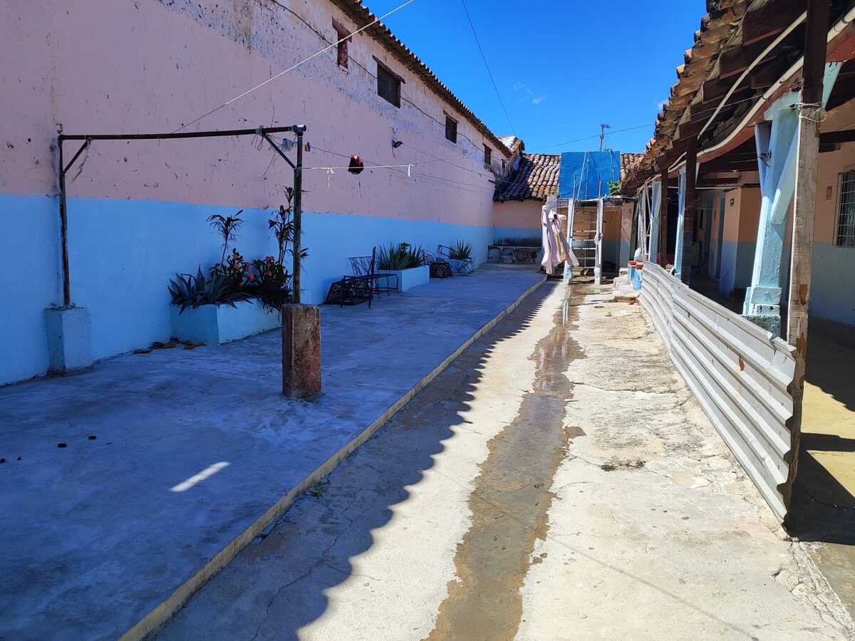 3 de 37
