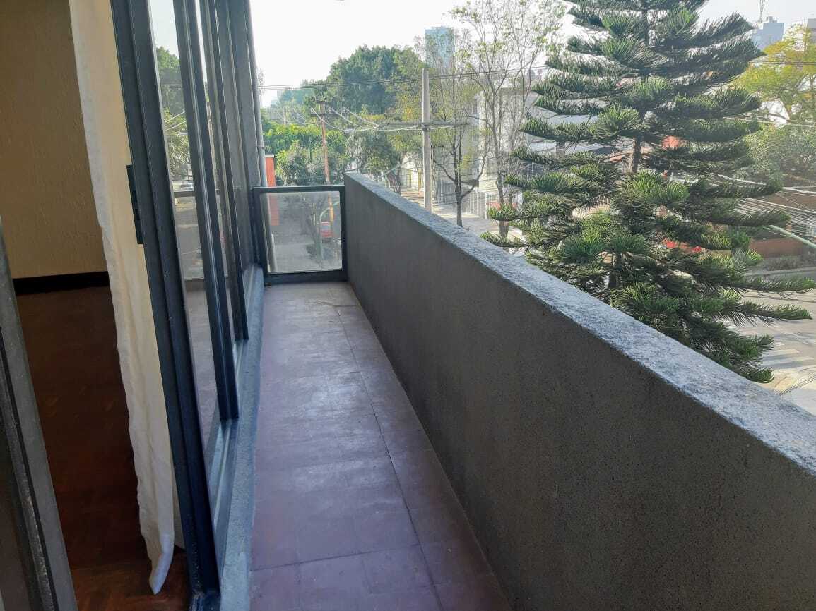 4 de 19