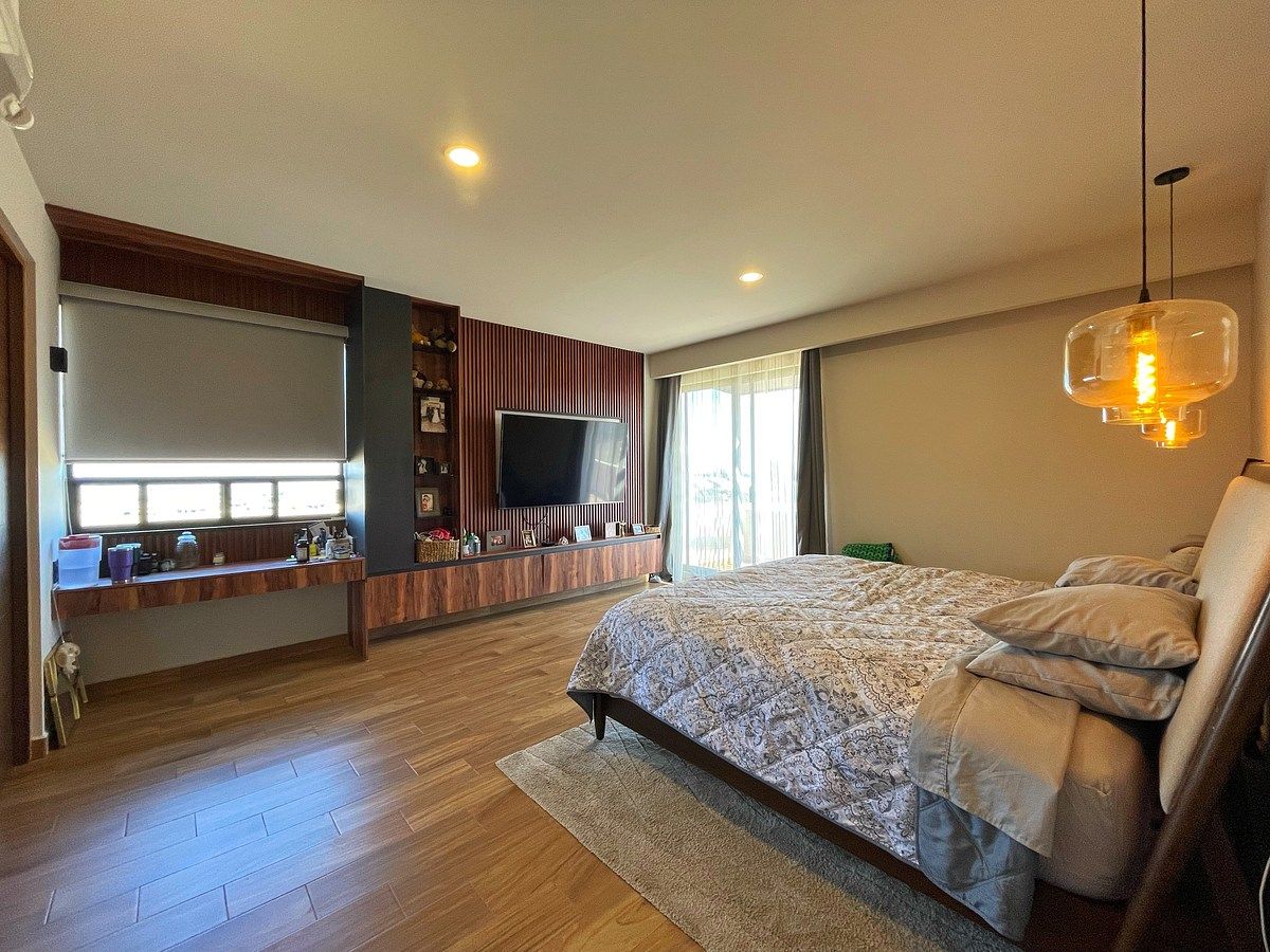 Casa en venta en Morelia, Mich. Con carril de nado y habitación en PB