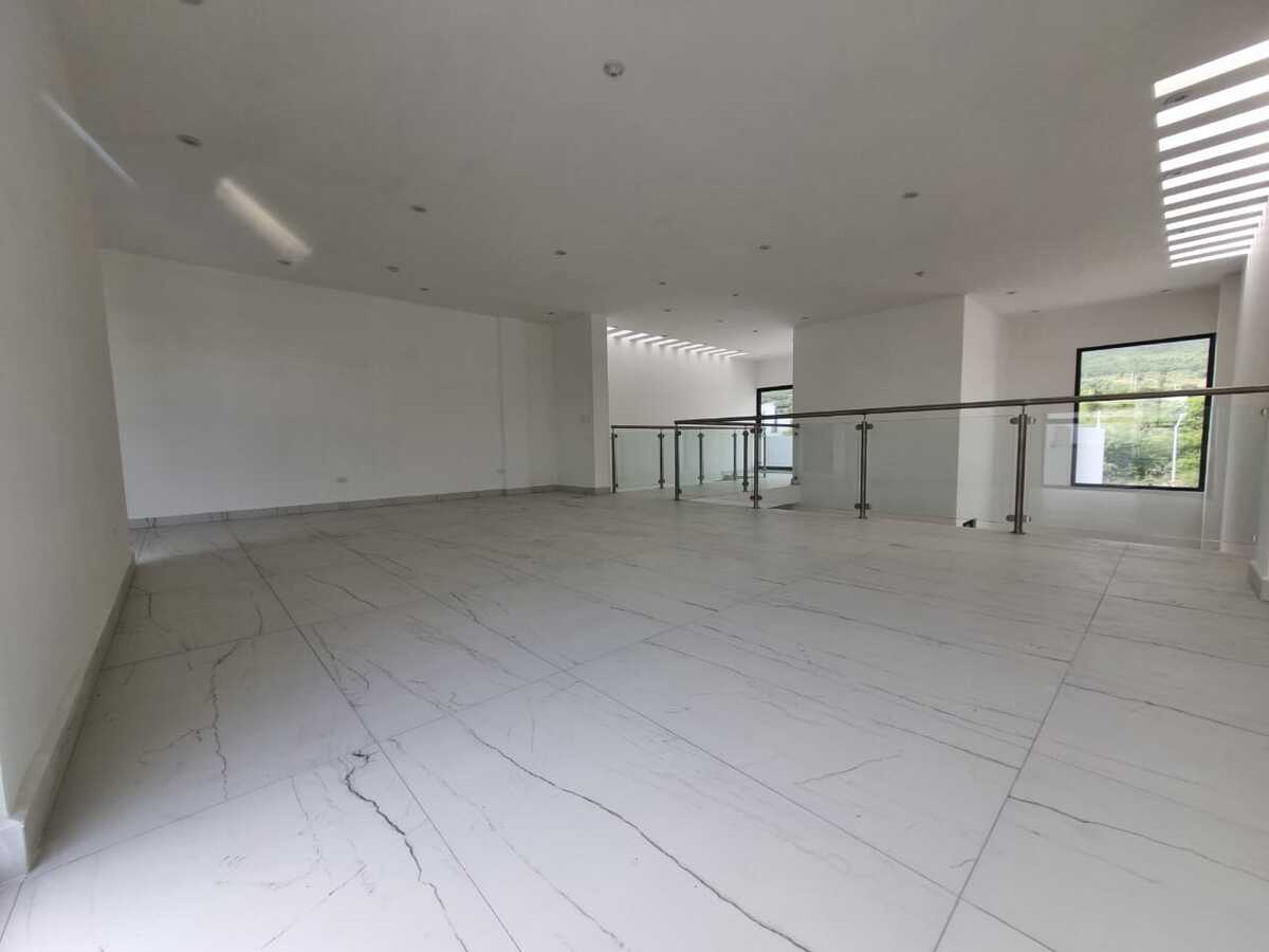 19 de 28: 3ER PISO, AREA SOCIAL O CUARTA RECAMARA