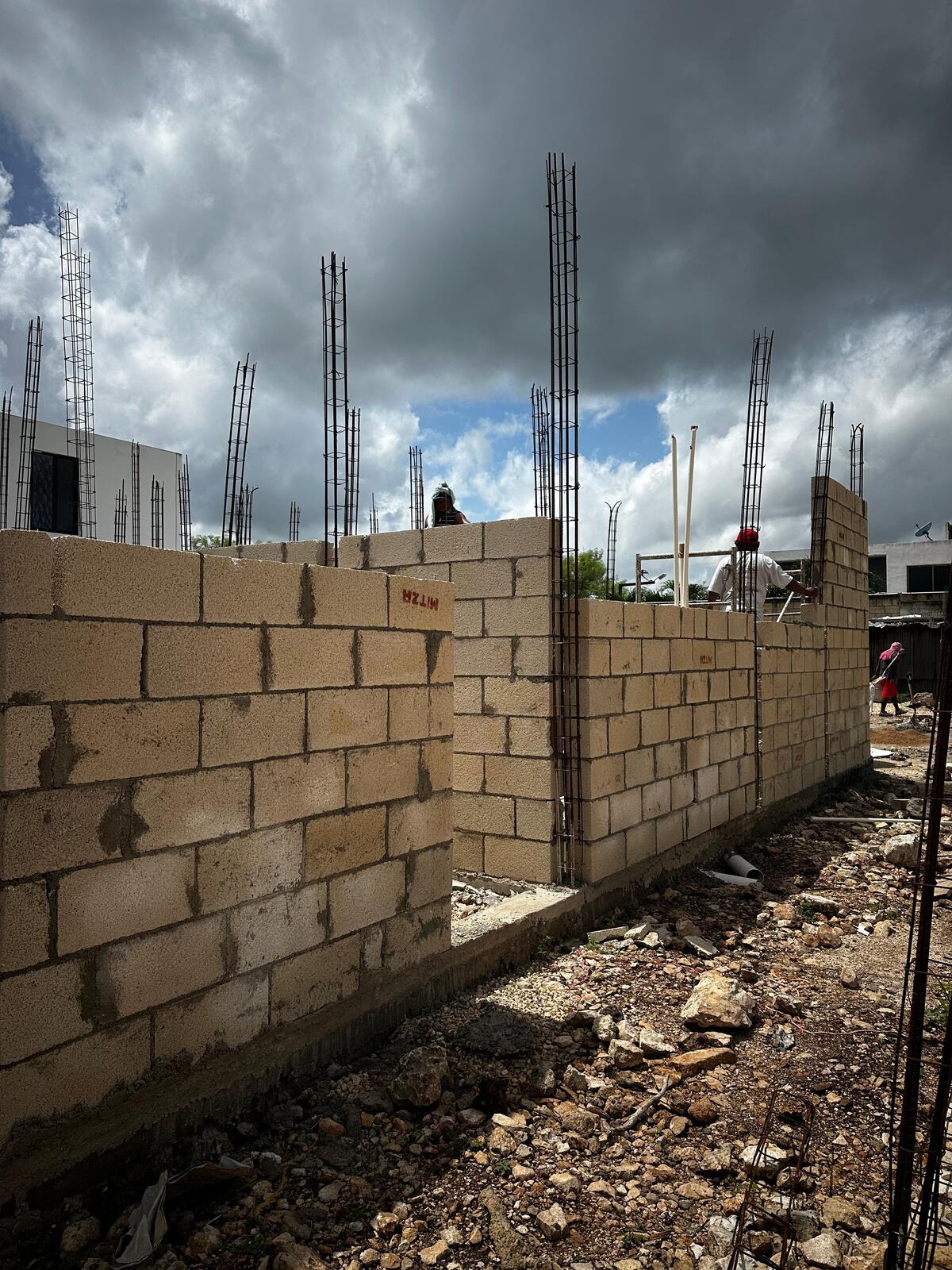 3 de 5: Avance de Obra Agosto 2025