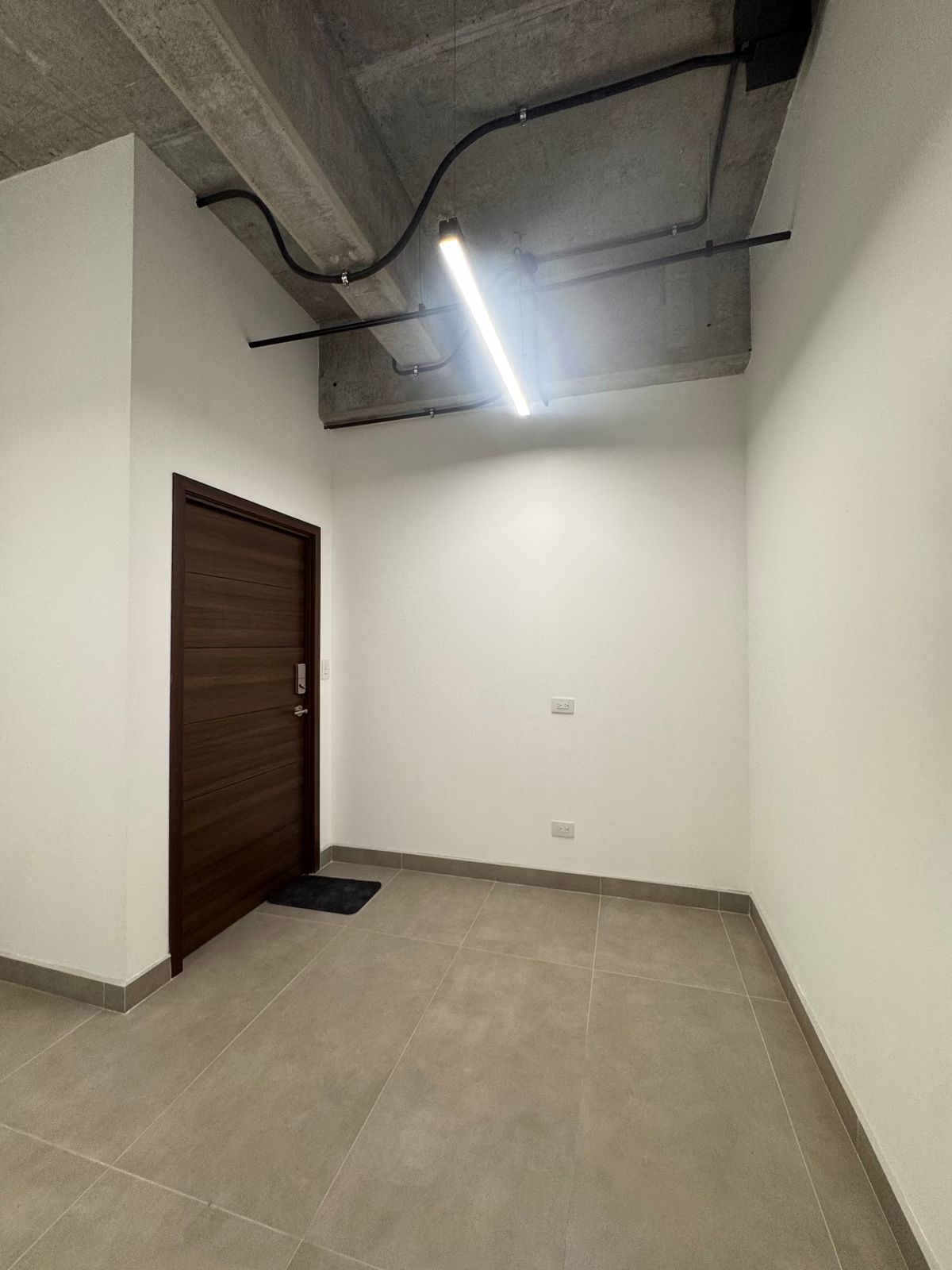Oficina en Zona 13, Guatemala, foto 9 de 10