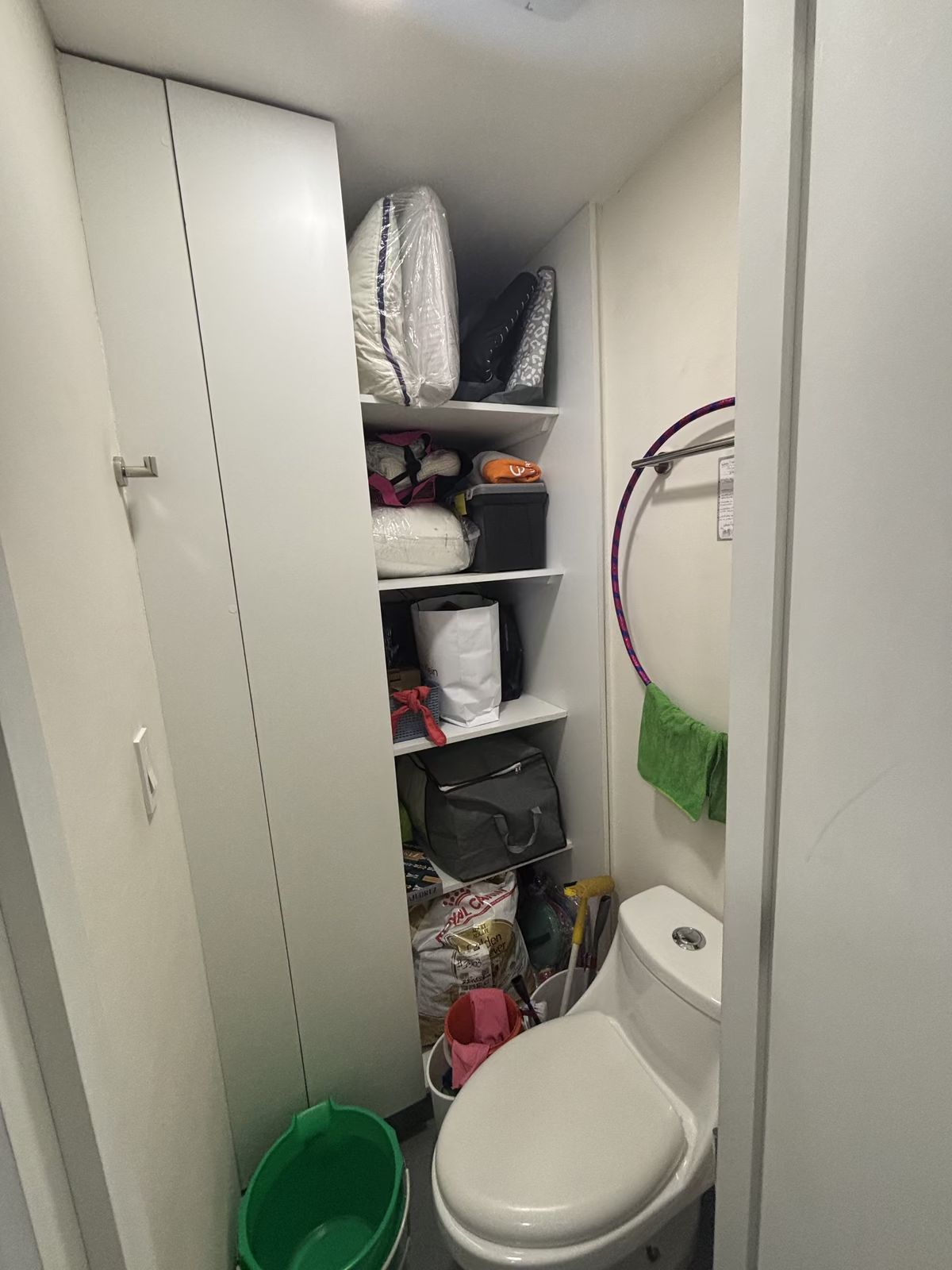 22 de 43: Baño Cuarto de Servicio