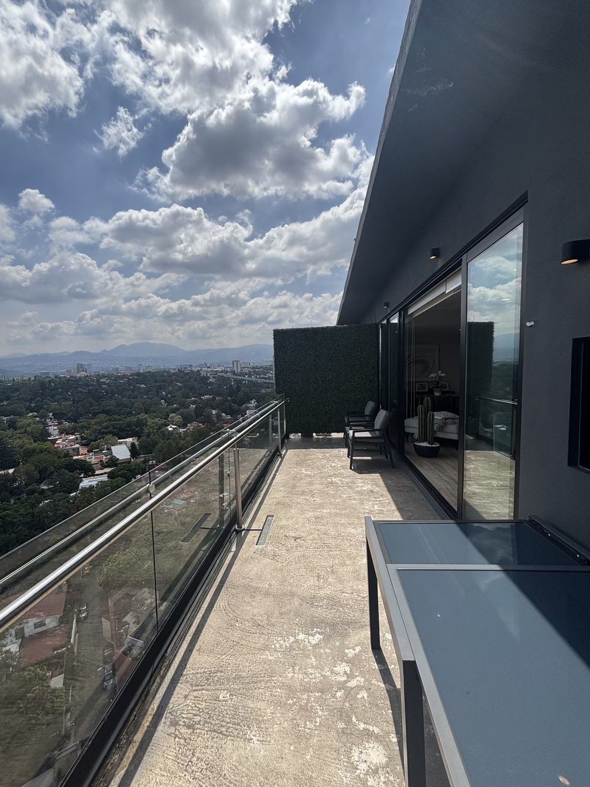 17 de 43: Terraza Principal