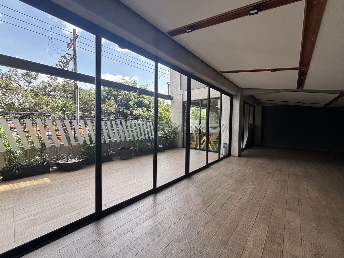 33 de 43: Salón de Usos Múltiples