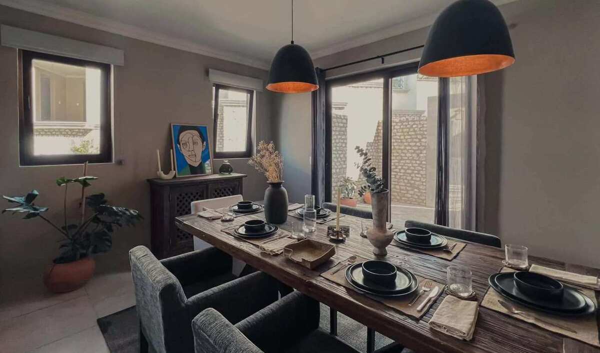 4 of 28