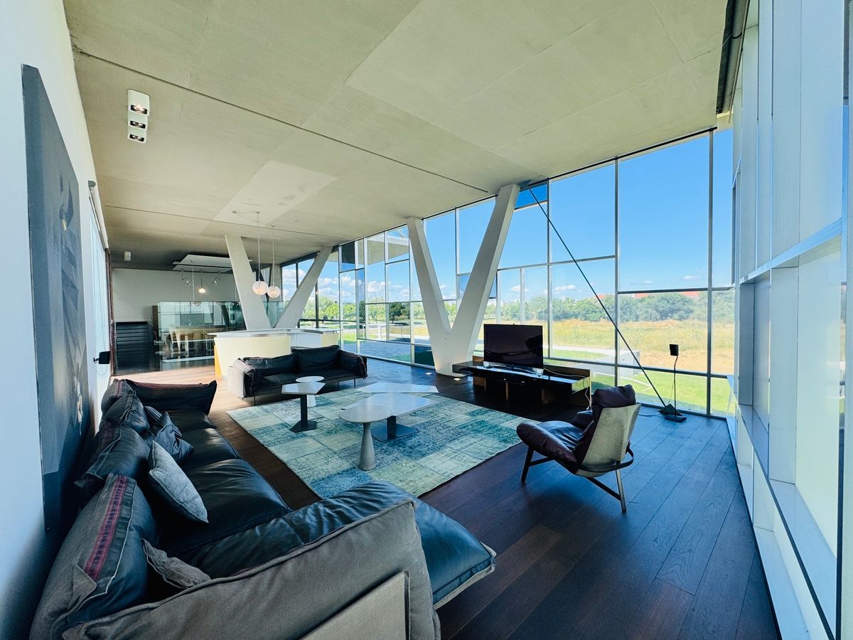 Casa en Venta El Campanario Querétaro – 1,200 m², Golf, Alberca