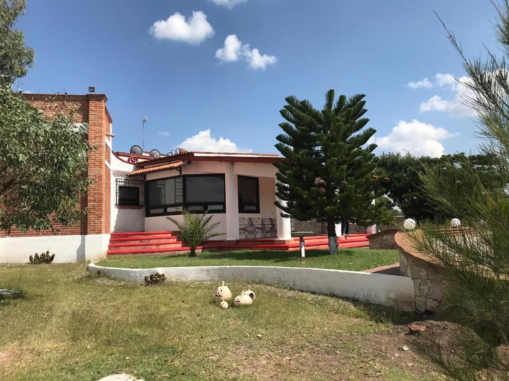 1 de 24: Fachada