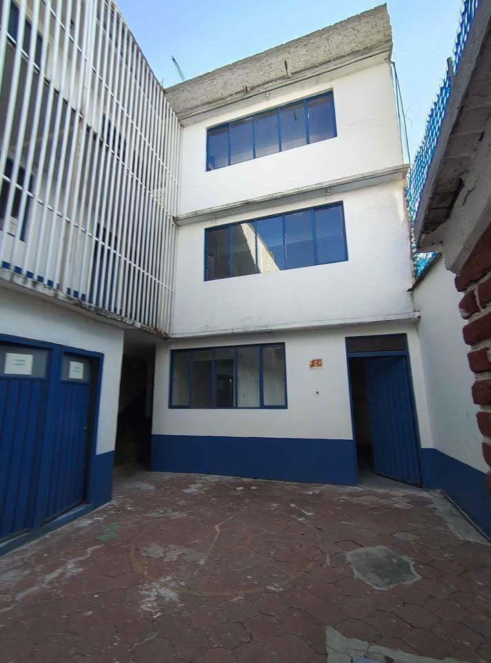 4 de 12