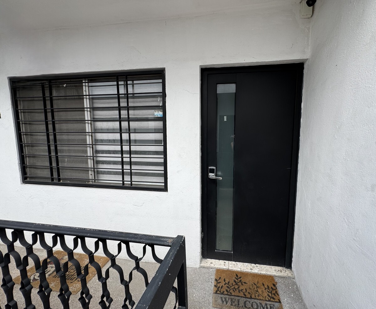 2 de 23: Departamento en 2o piso