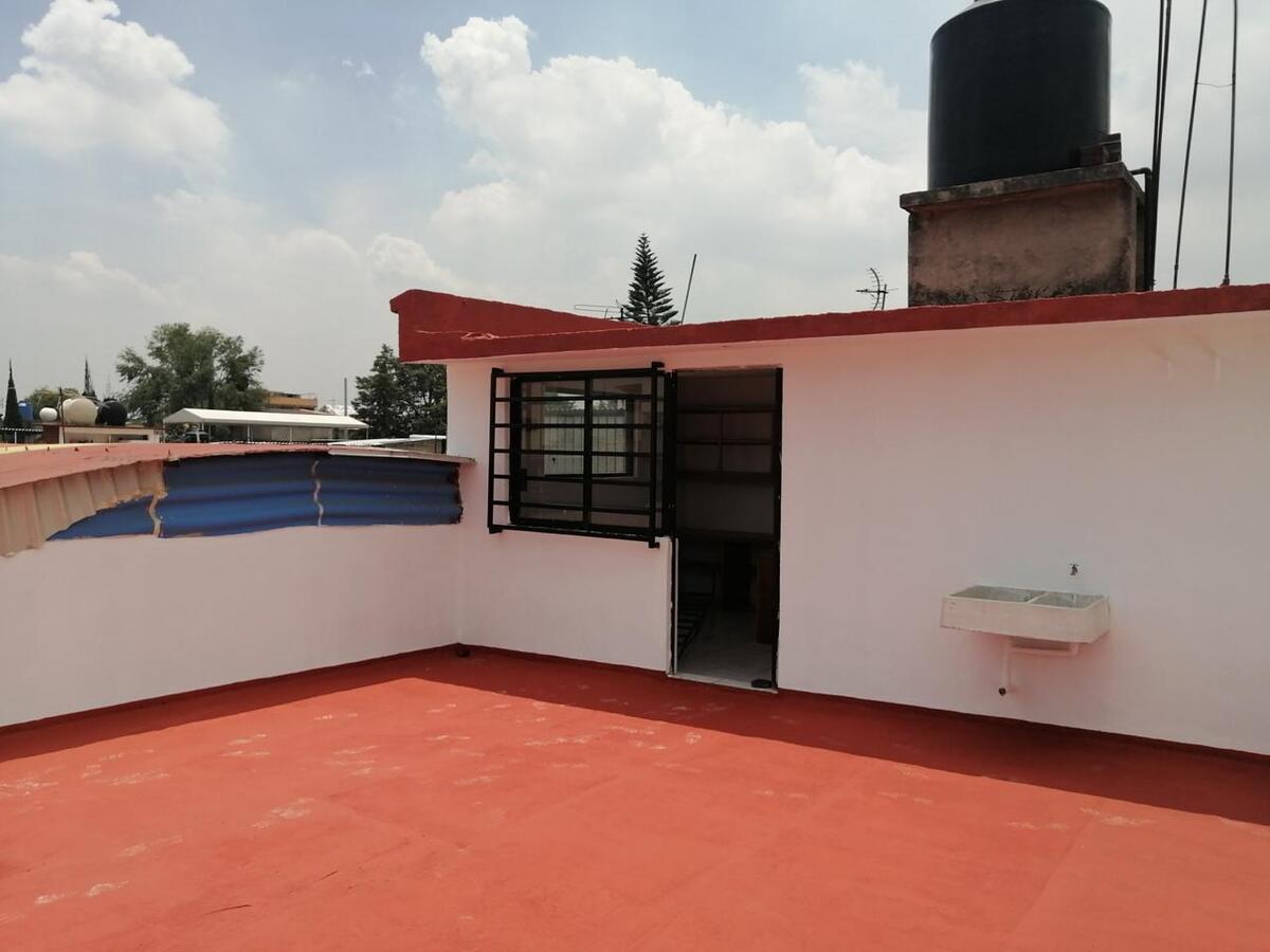 9 de 12
