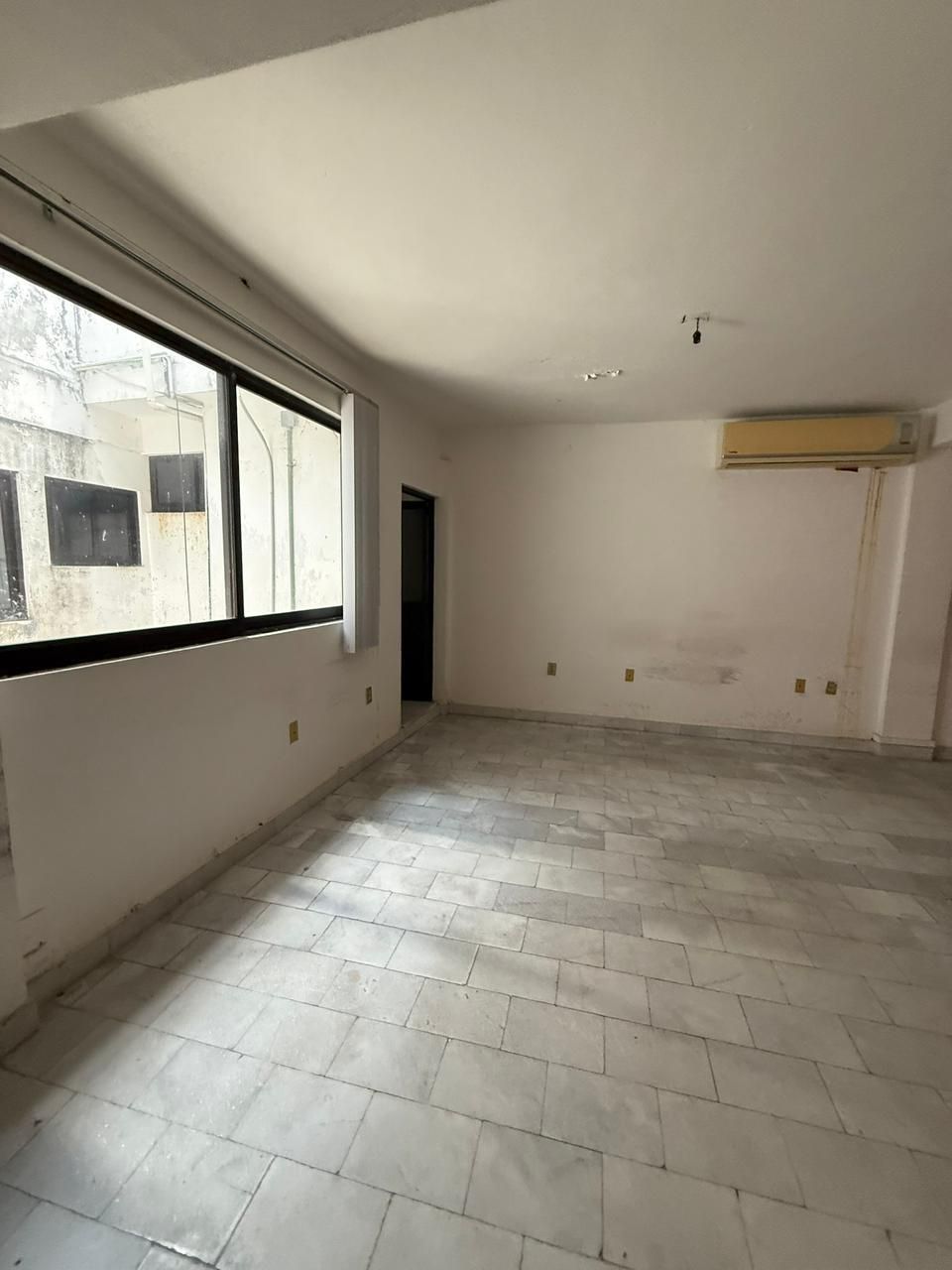 VENTA DE EDIFICIO EN EL CENTRO DE LA CIUDAD - foto 2