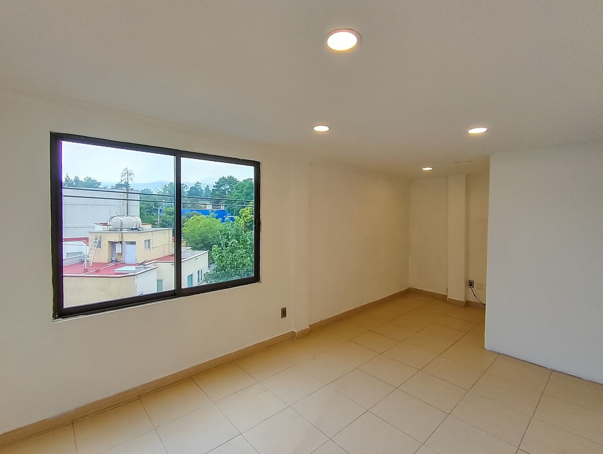 3 de 18: Oficina en Renta en Toriello Guerra Rayo Vende ®