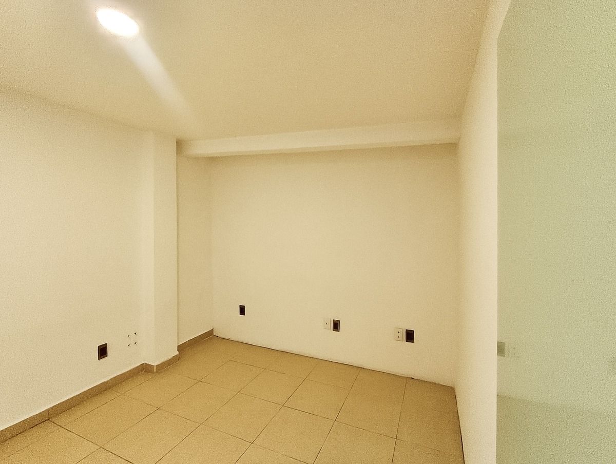 9 de 18: Oficina en Renta en Toriello Guerra Rayo Vende ®