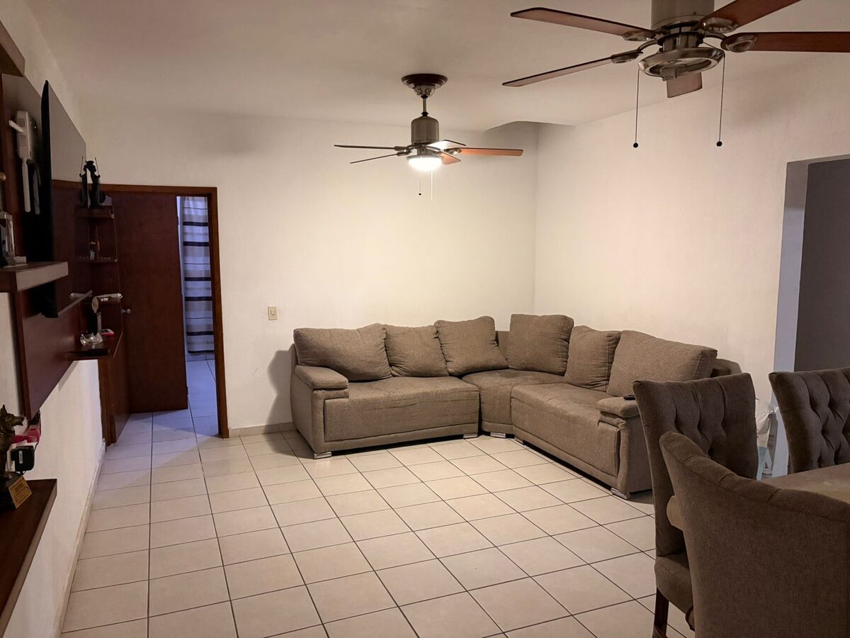 OPORTUNIDAD INVERSIONISTAS 2 CASAS Y LOCAL COMERCIAL TONALA - foto 5