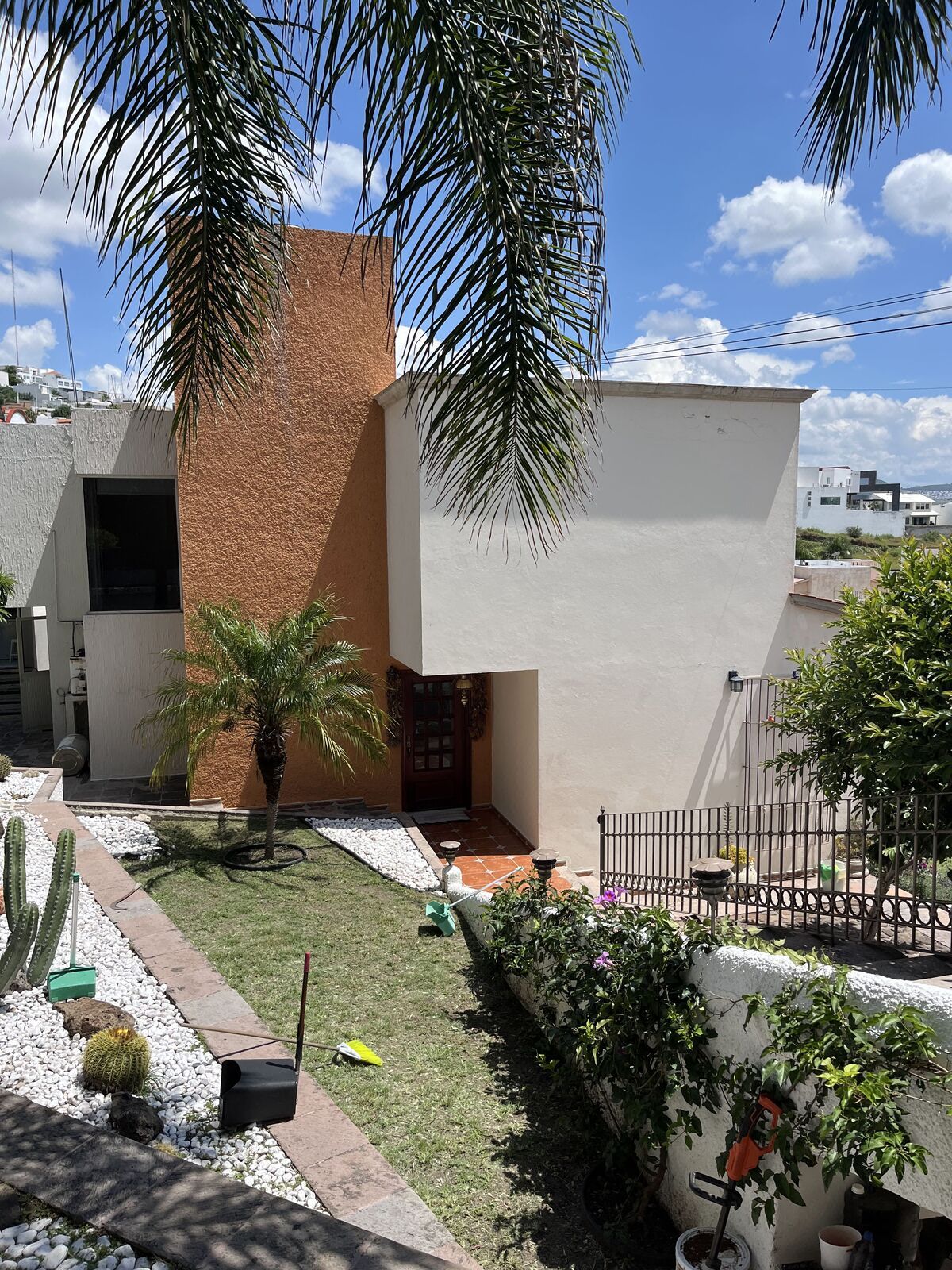 CASA EN VENTA COLINAS DEL PARQUE EXCELENTE - foto 1