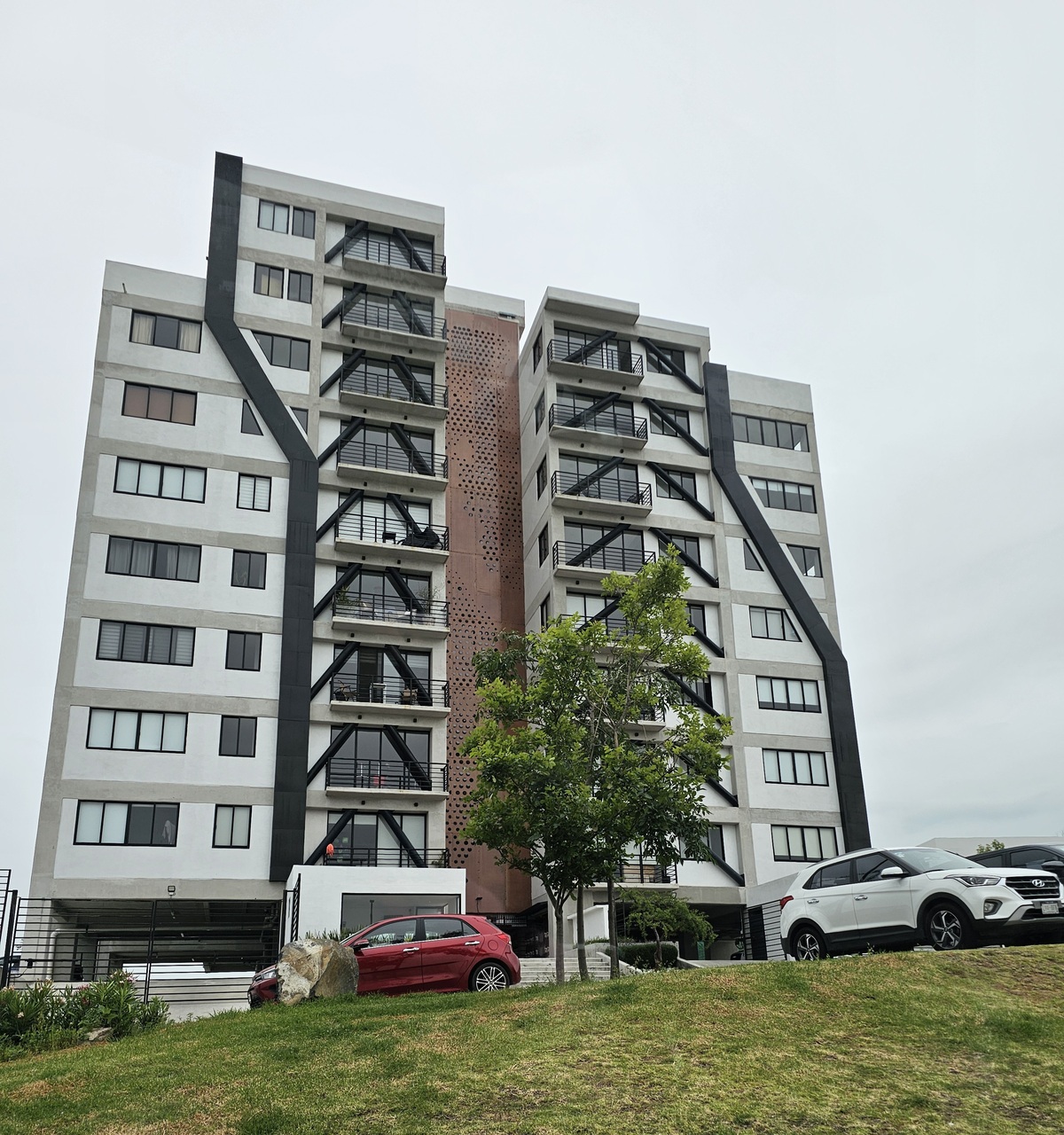 1 de 20: FACHADA