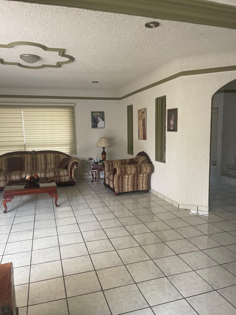 4 de 18
