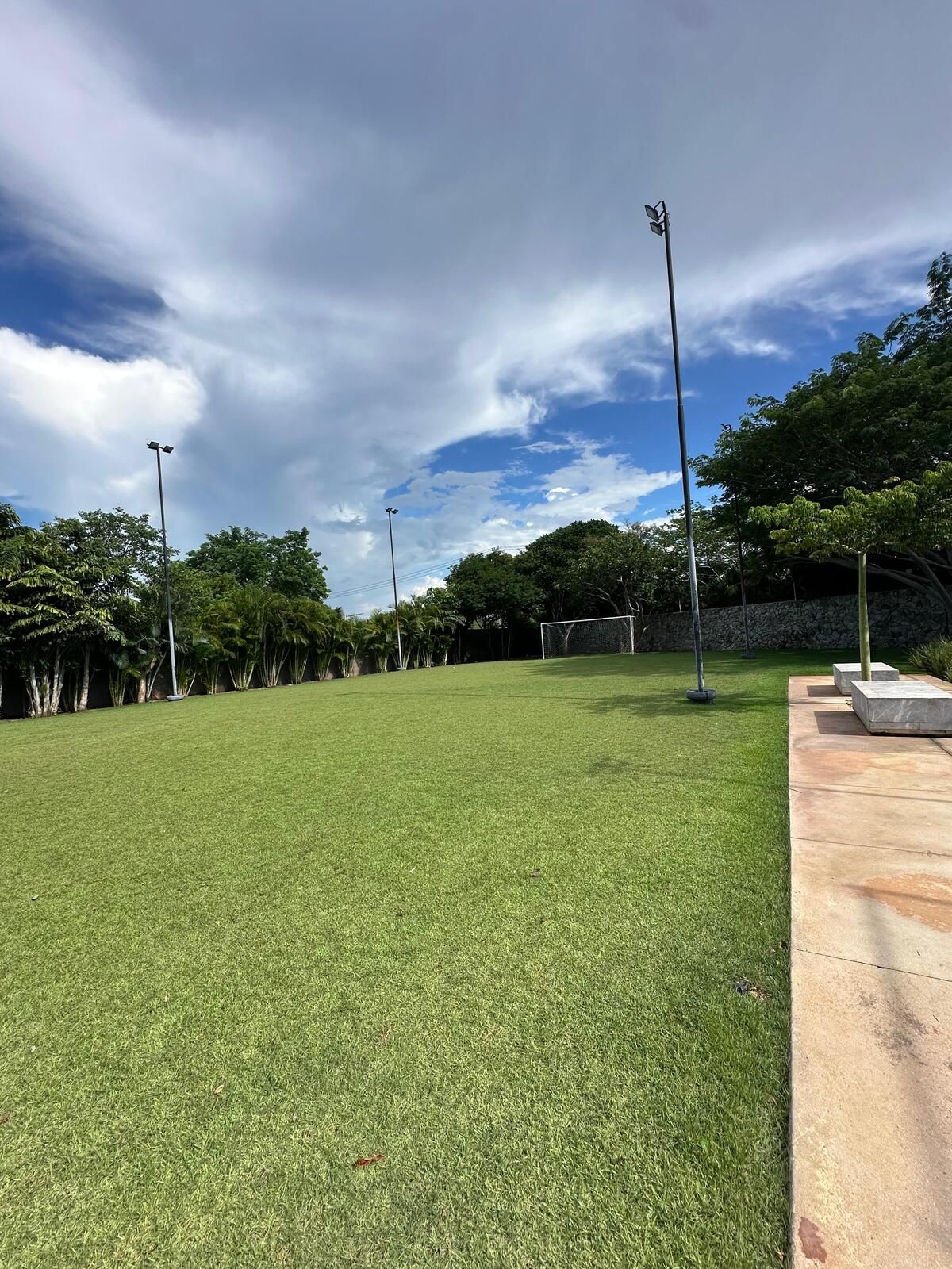 17 de 27: cancha futbol