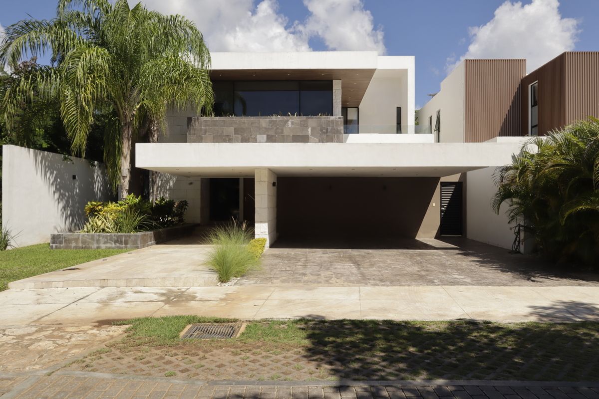 3 de 27: garage 4 autos