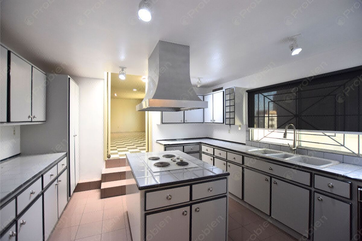 Amplio Departamento en Venta en Colonia Hipódromo – 249 m², Roof Deck y Oficina