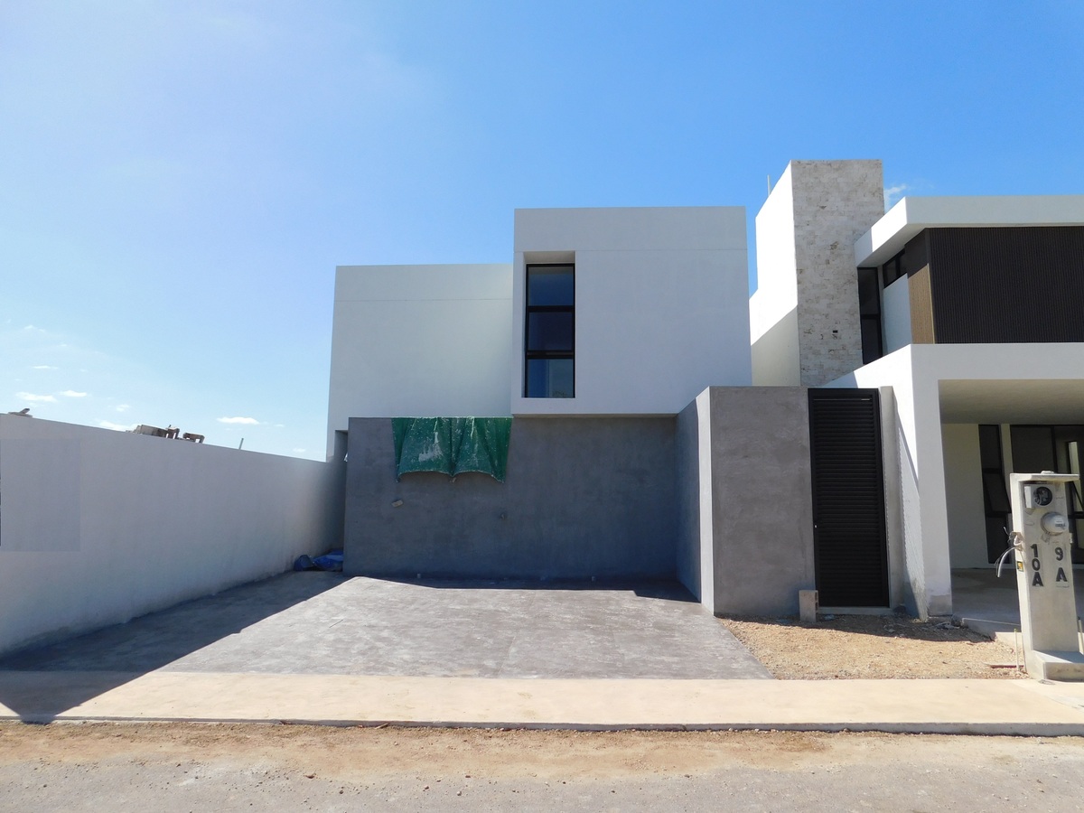 1 of 45: Lote 10A