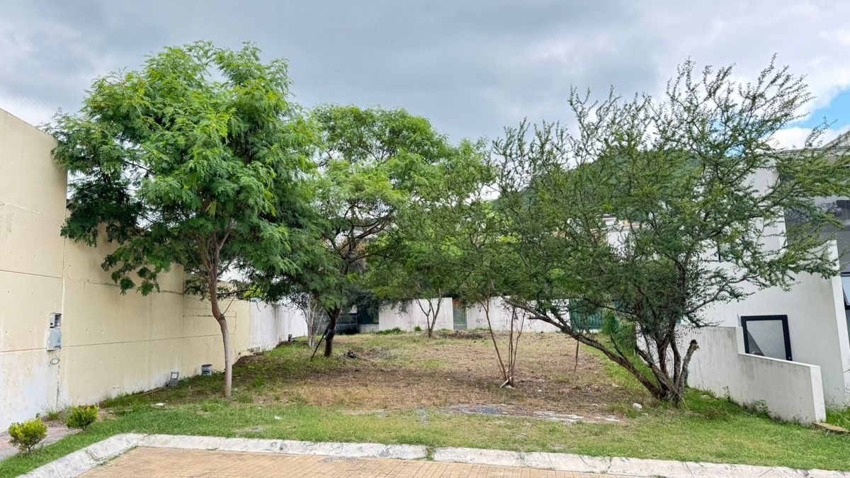 Terreno en Venta Zona Carretera Nacional