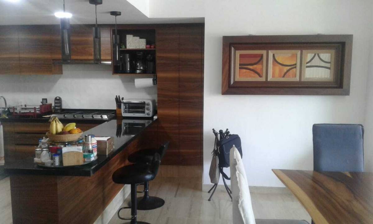 4 de 33