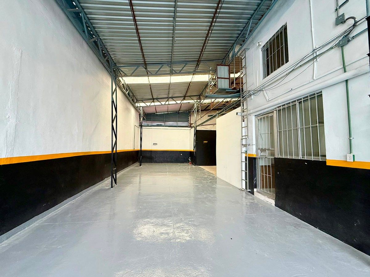Commercial Storage Unit in Ciudad Granja, Zapopan, photo 3 of 17