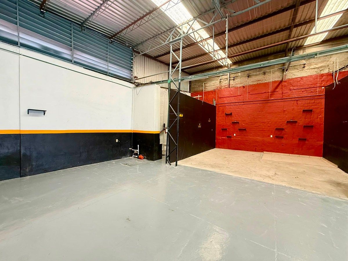 Commercial Storage Unit in Ciudad Granja, Zapopan, photo 4 of 17