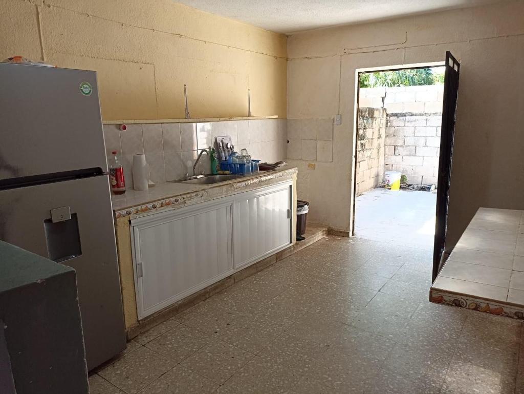 2 of 9: Cocina