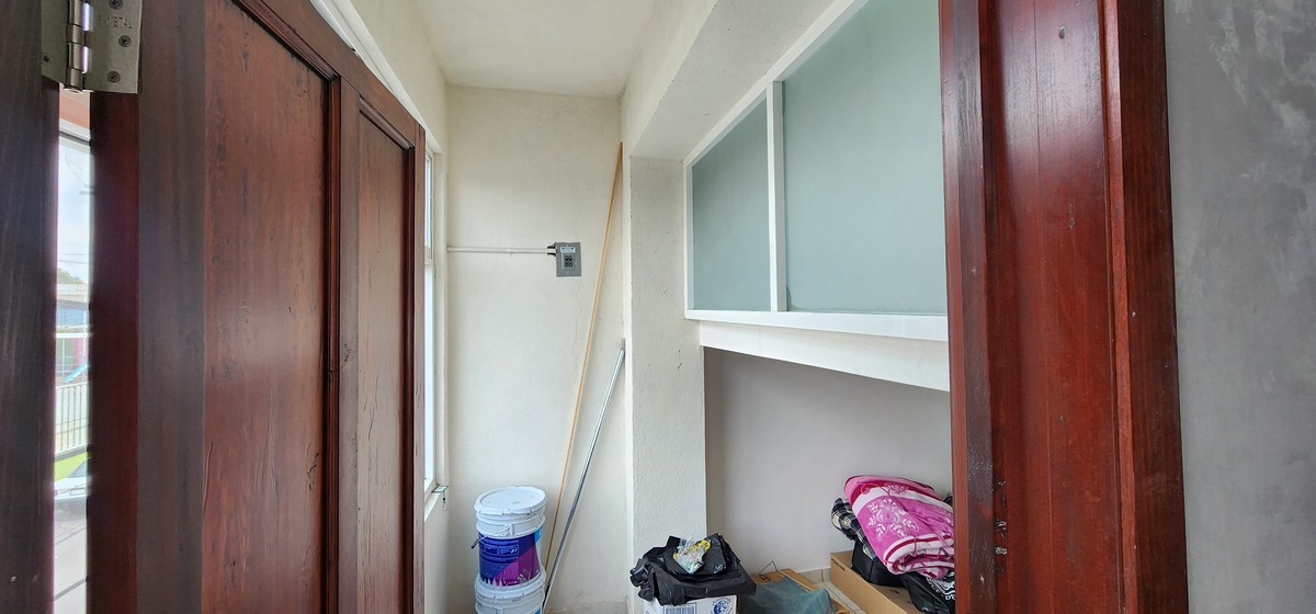 12 of 12: Bodega independiente