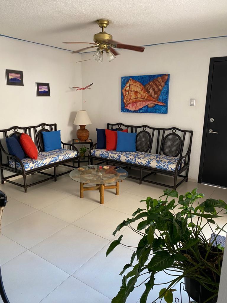 5 de 12: Sala