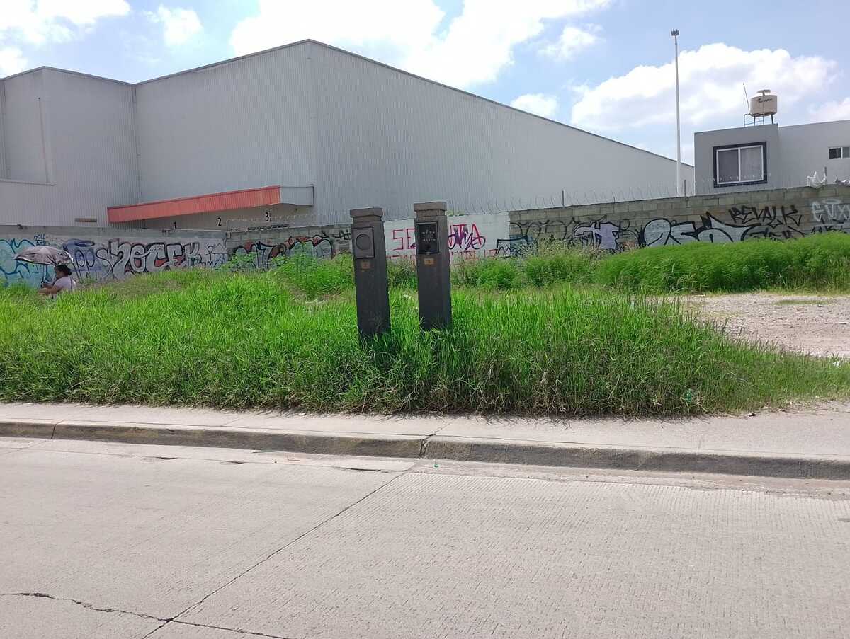 3 de 9