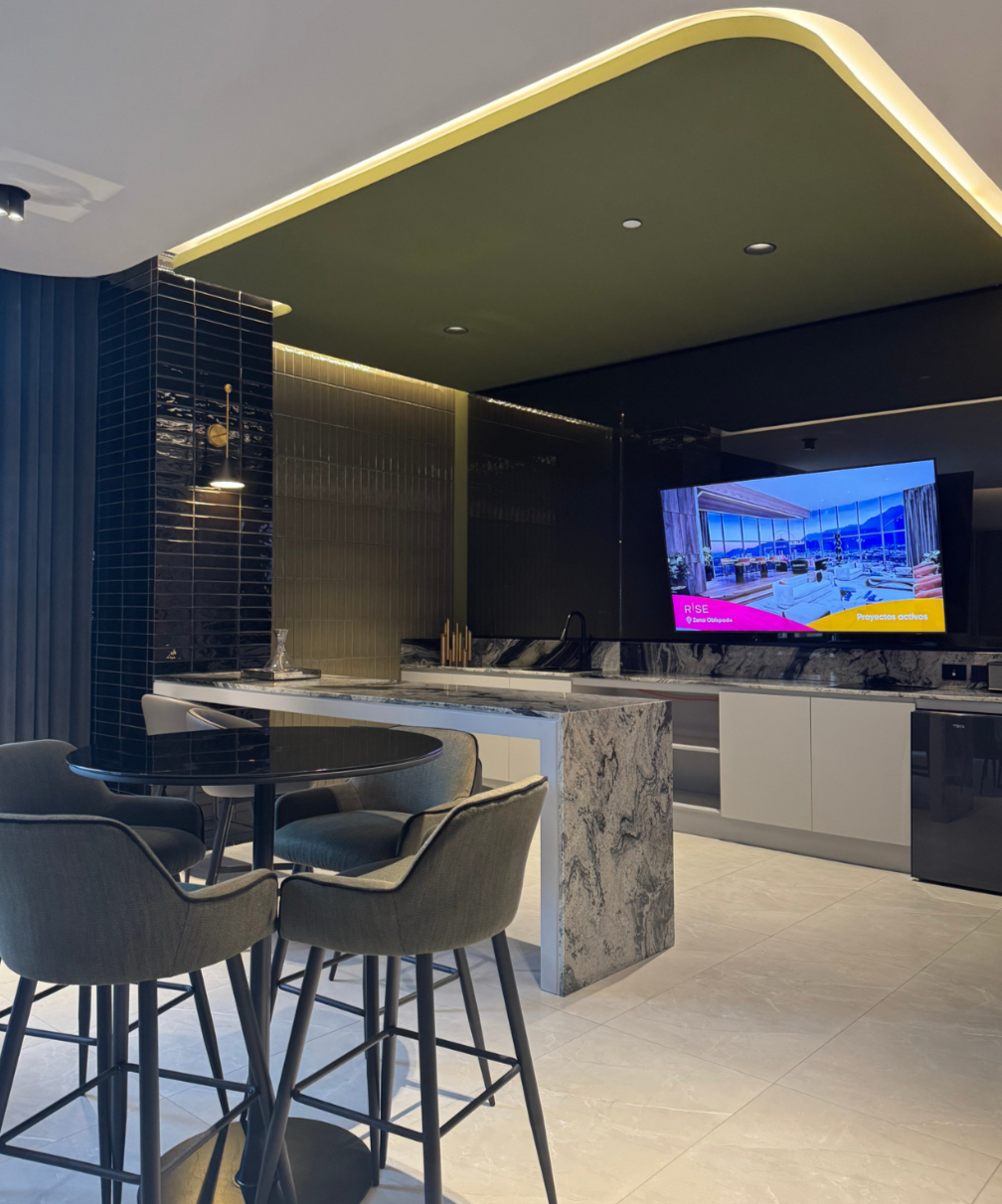 22 de 25: Salón de Uso Múltiple 2