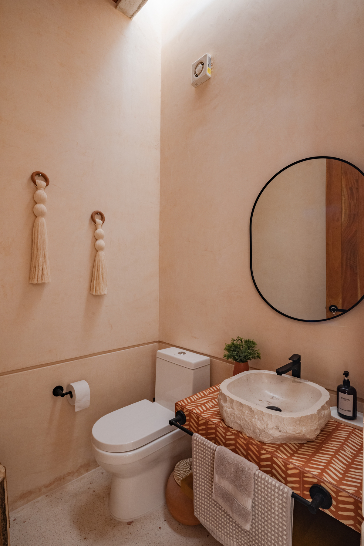 5 de 11: Medio Baño