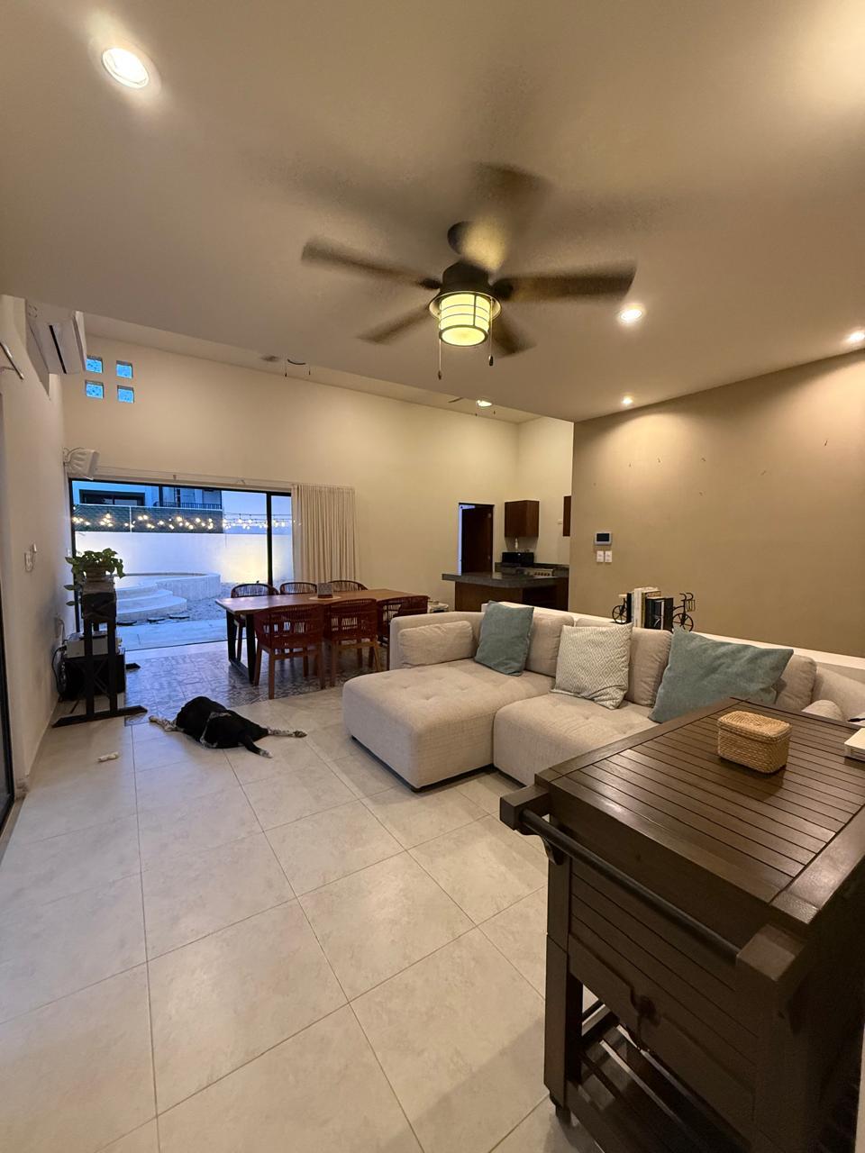 3 de 14: Sala, Comedor y Cocina