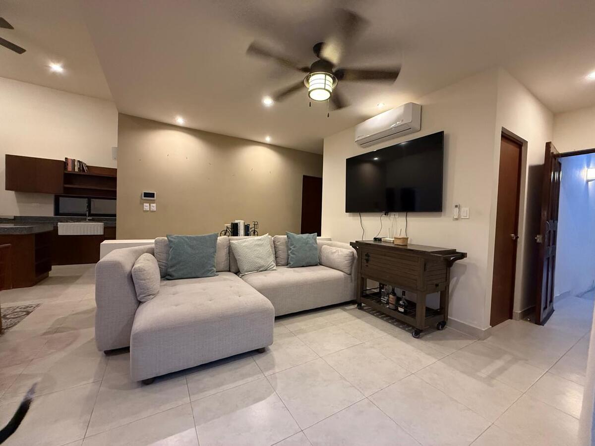 2 de 14: Sala