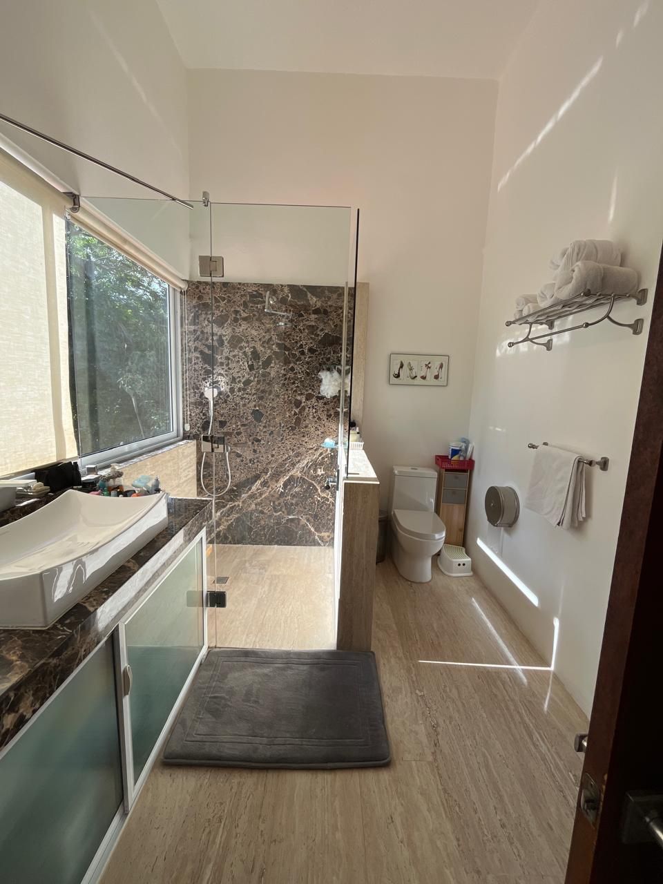 24 de 37: BAÑO REC. 1