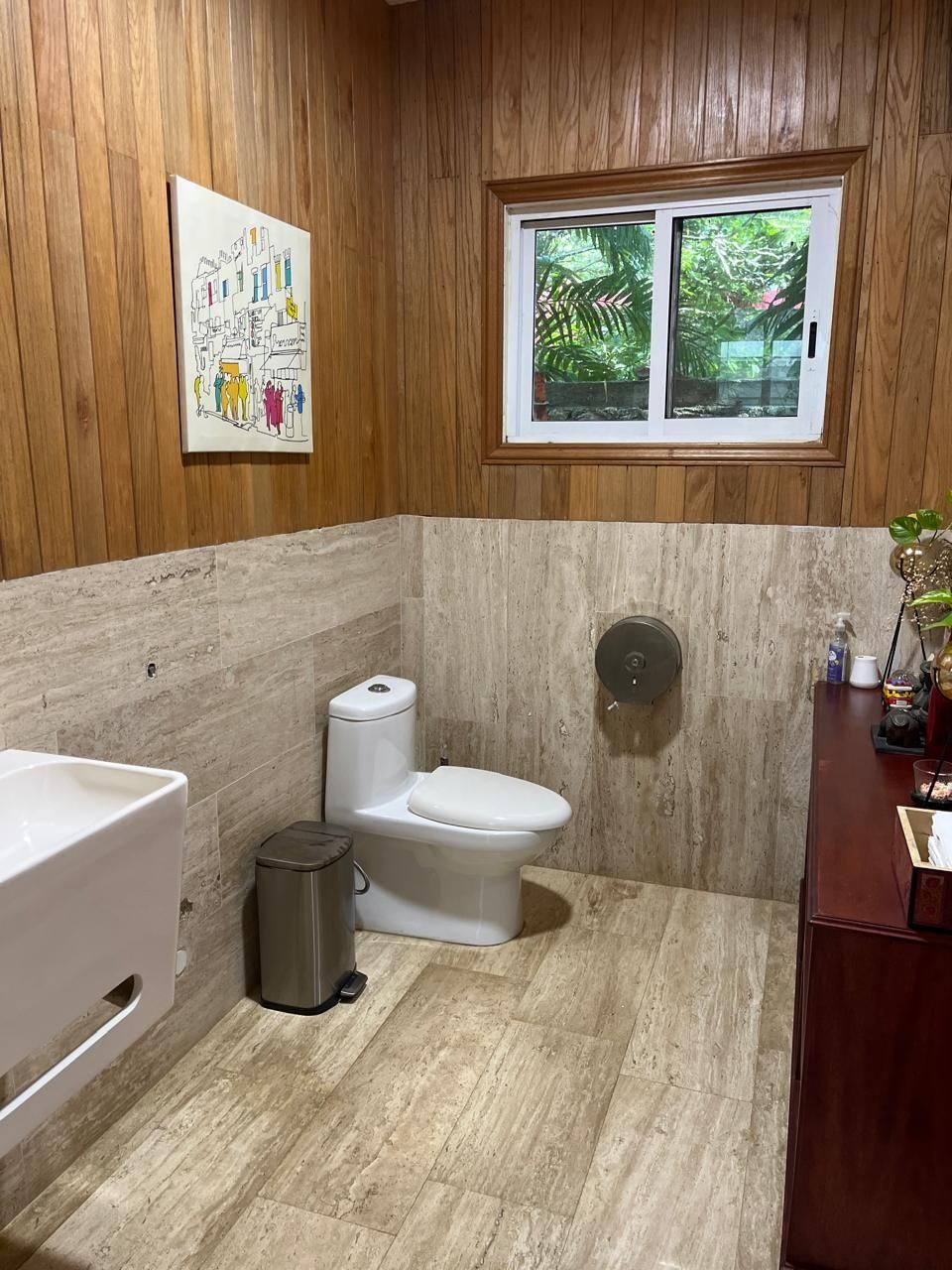 13 de 37: SANITARIO DAMAS