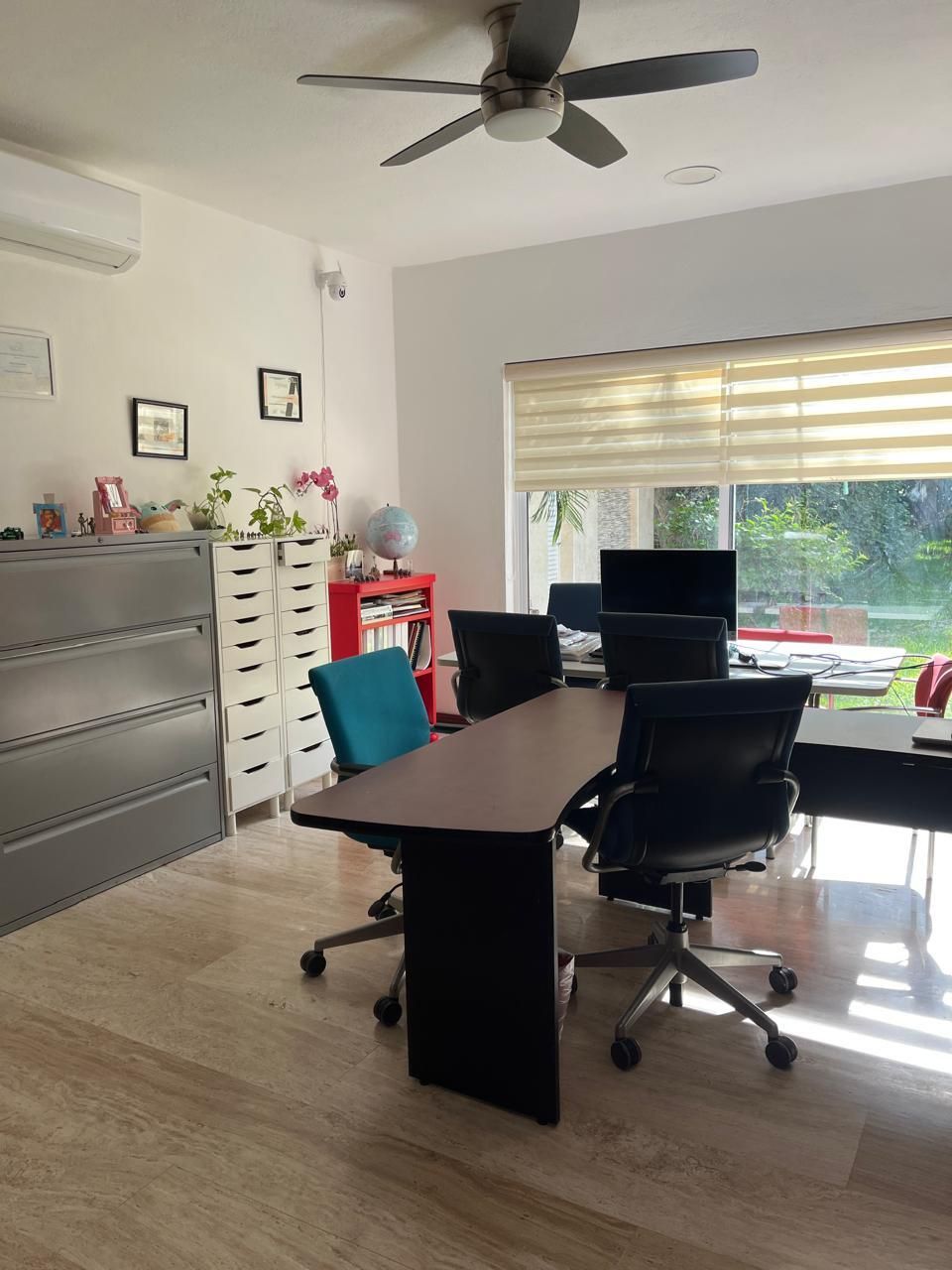 12 de 37: CUARTO OFICINA