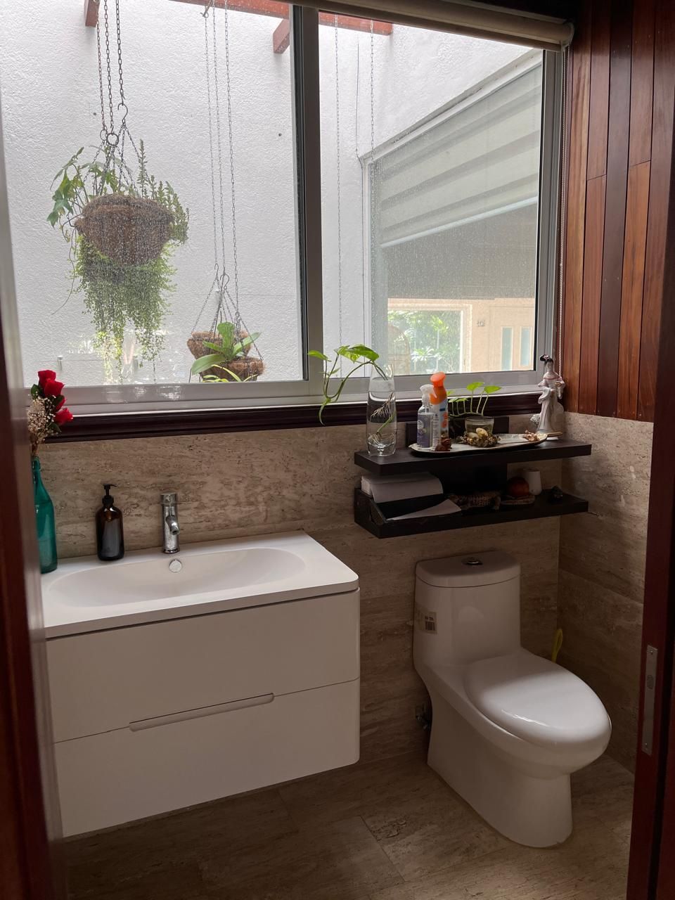 16 de 37: SANITARIO CABALLEROS