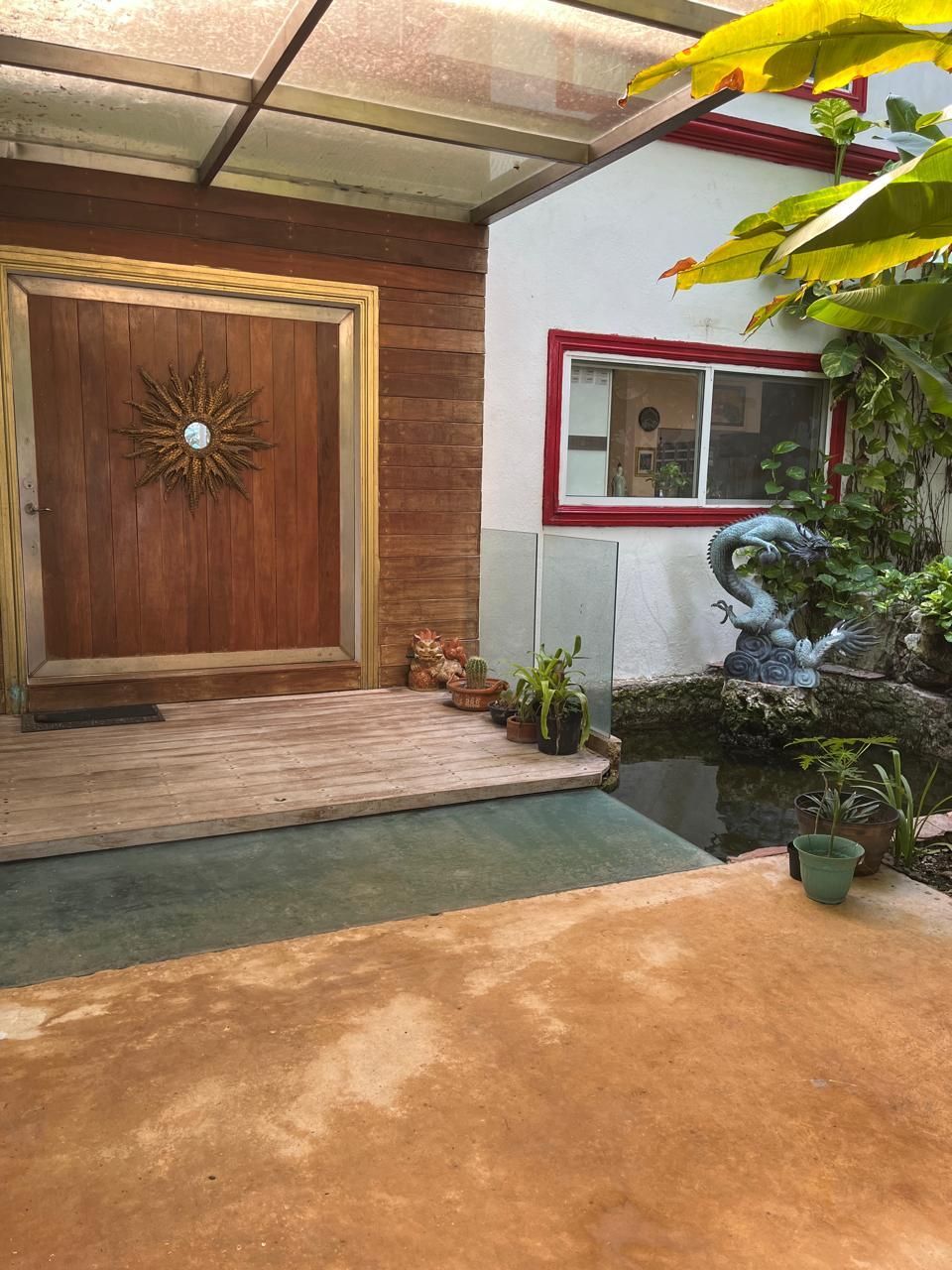 2 de 37: ACCESO PRINCIPAL