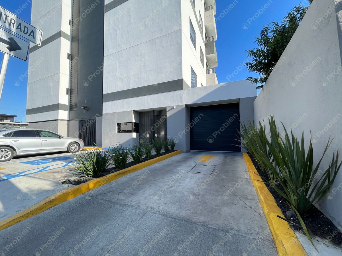 3 de 28