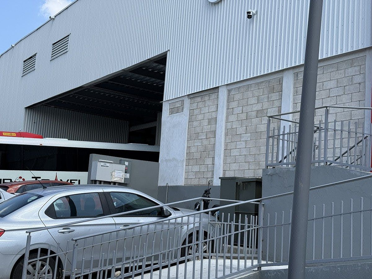 BODEGAS PARQUE INDUSTRIAL EN VENTA LOMAS DE SAN PEDRITO TLAQUEPAQUE