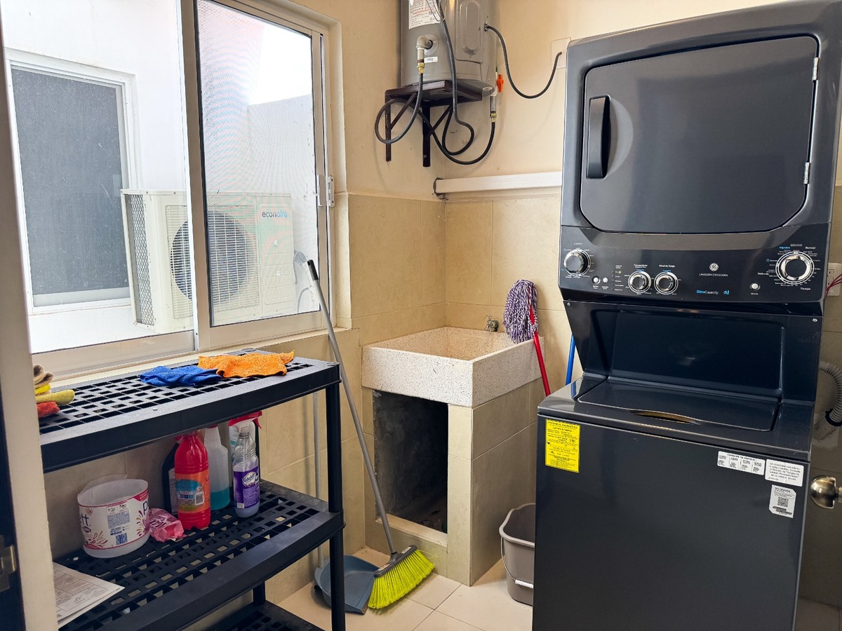 10 de 19: cuarto de lavado