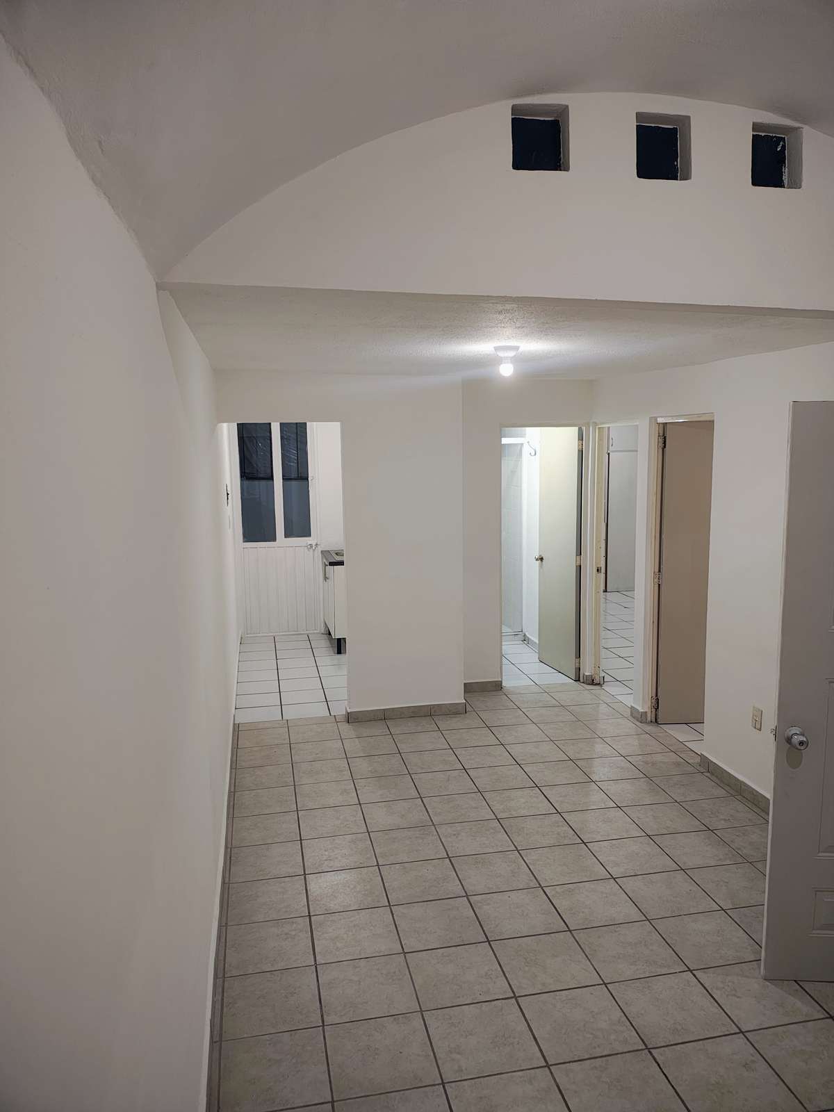 6 de 11: SALA Y COMEDOR