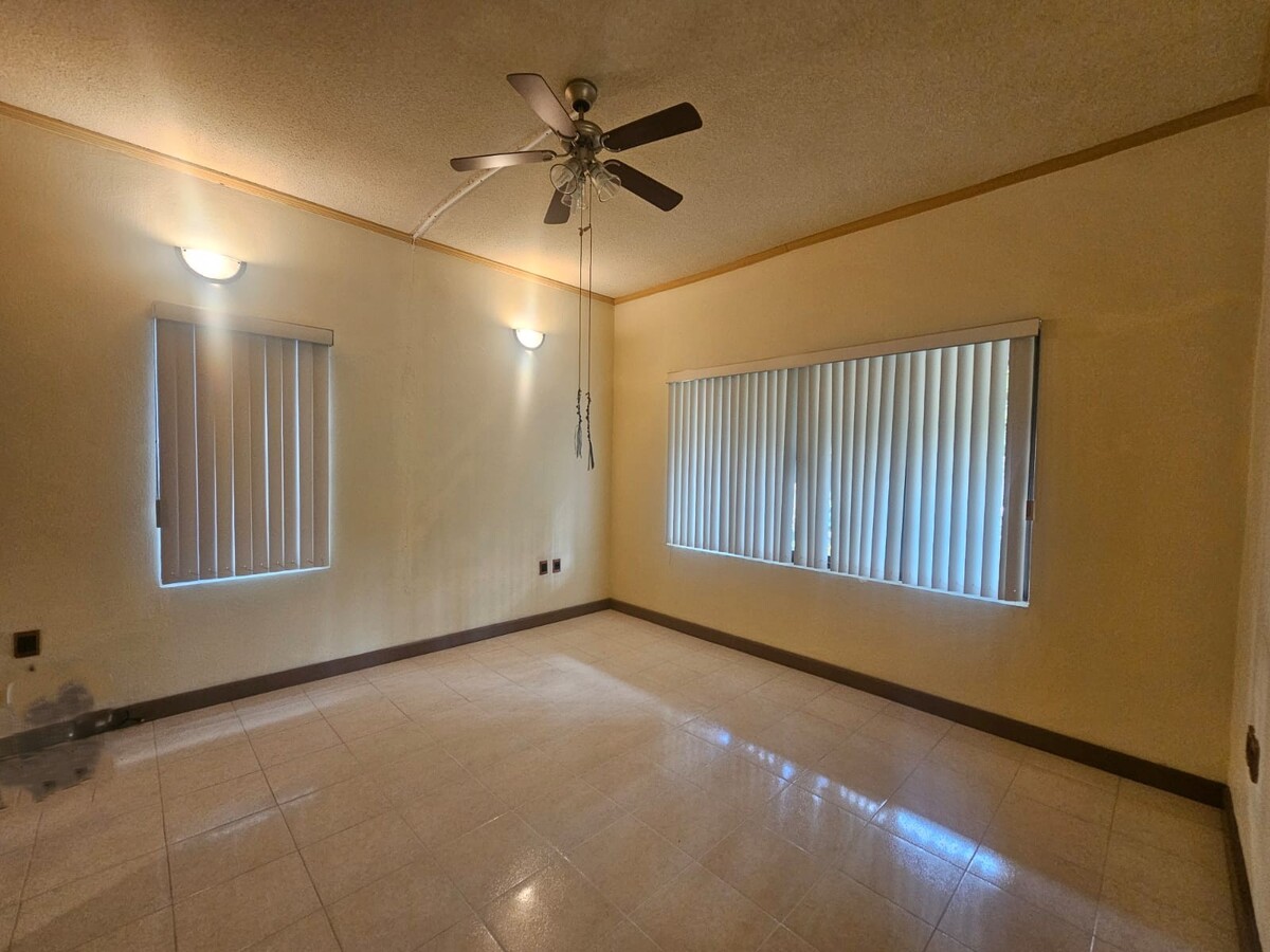 7 de 19: Sala