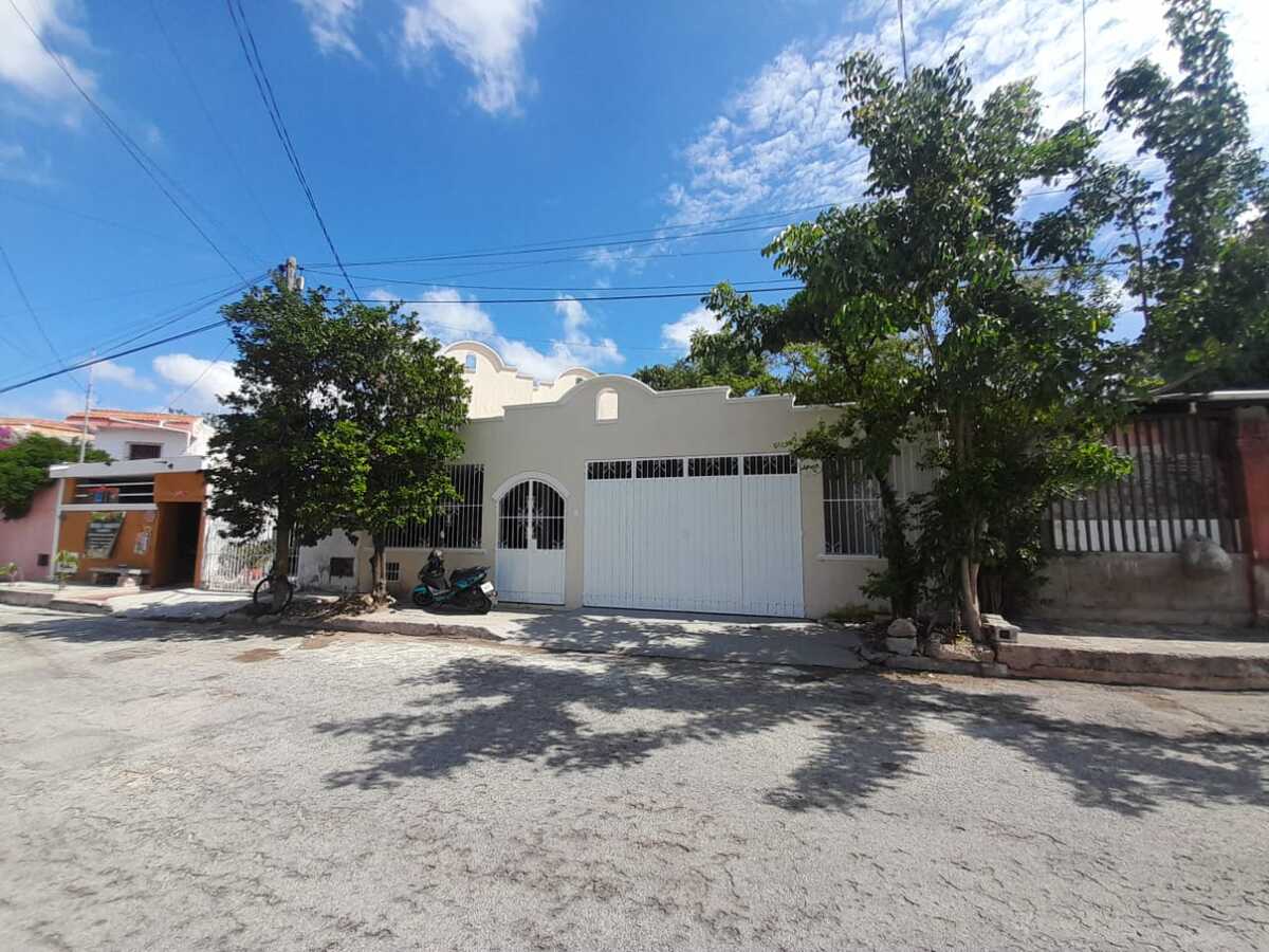 1 de 33: FACHADA